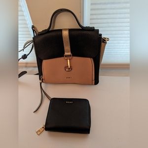 DKNY purse with matching wallet